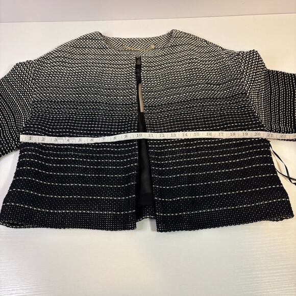 NWT Chico's Black and White Ombre Knit Bolero Jacket Size Medium CC0543 - Picture 5 of 9